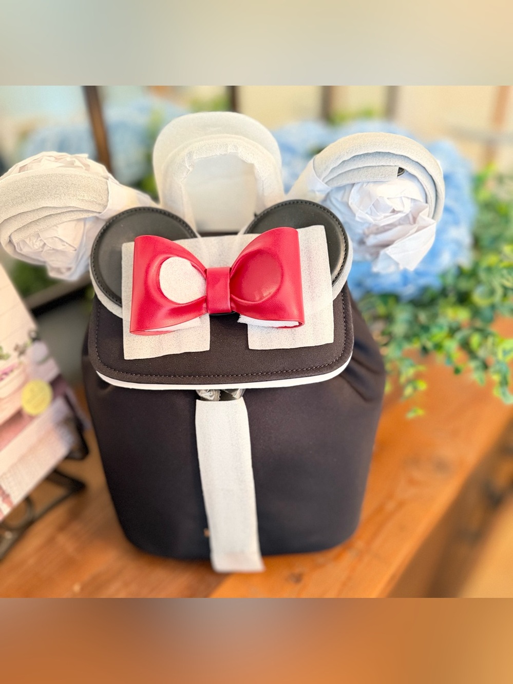 NWT Disney X Kate Spade New York Minnie 3d Flap Backpack